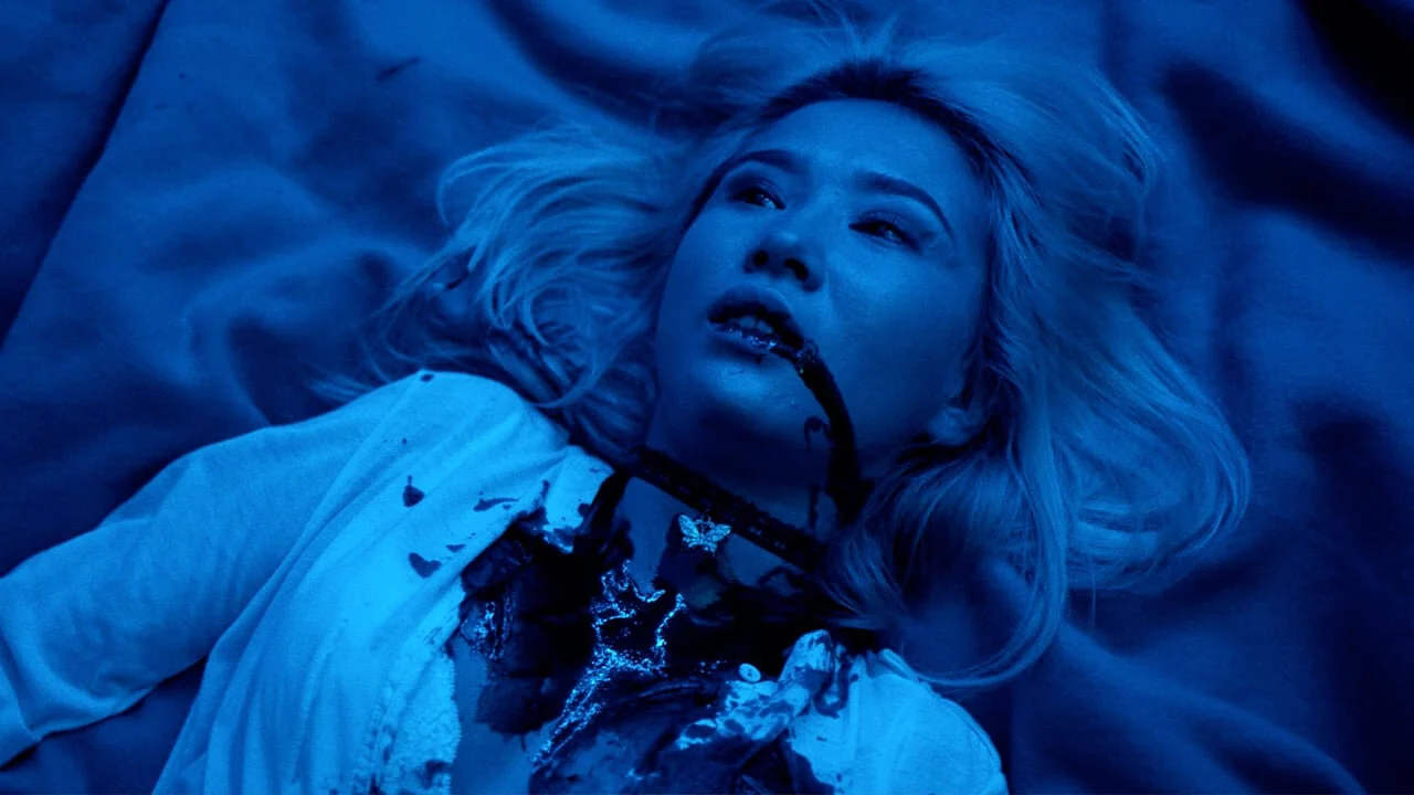 Фильм Страшные истории для рассказа у костра (2018)